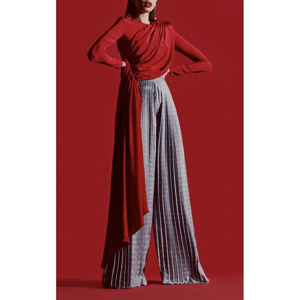 Model wears SemSem Dietrich Pleated Plaid Pant.