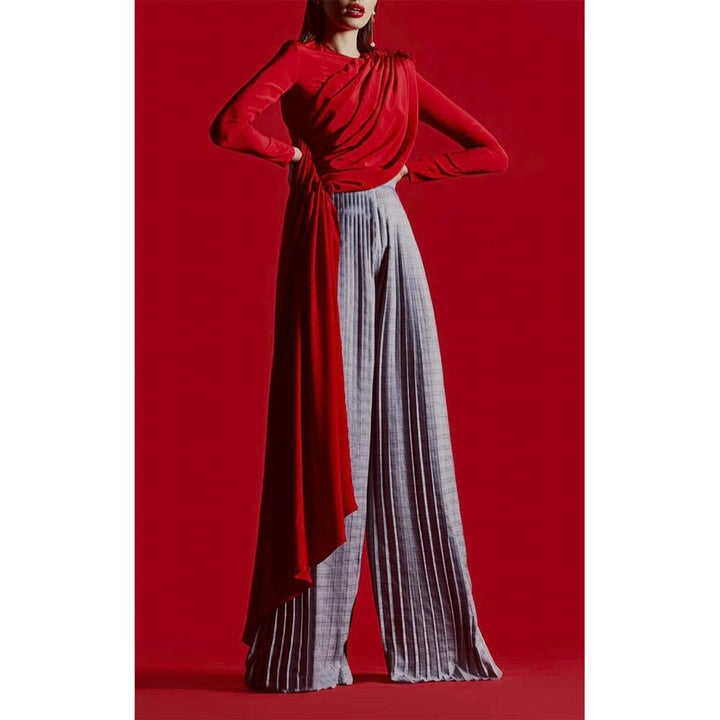 Model wears SemSem Dietrich Pleated Plaid Pant.